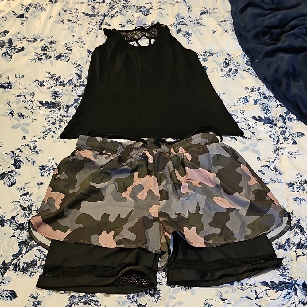 Venus Workout Black Tank Top and Camouflage Shorts Set